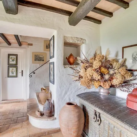 Sleeps 9 Pool Wifi Villa