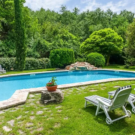 Sleeps 9 Pool Wifi Villa Acqualoreto